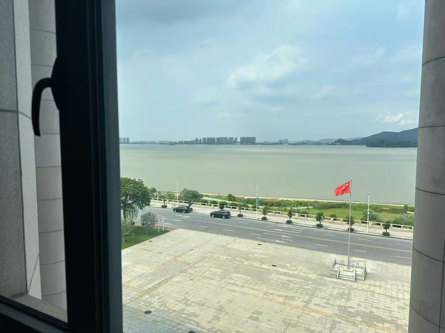 办案动态配图 2
