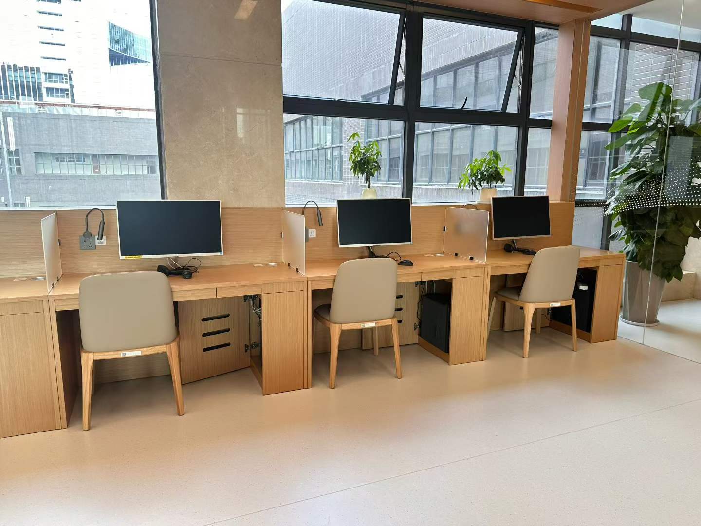 办案动态配图 6